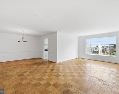 5301 Westbard Circle - Photo Thumbnail 11