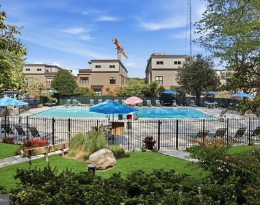 5301 Westbard Circle - Photo Thumbnail 28