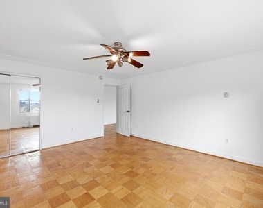 5301 Westbard Circle - Photo Thumbnail 22