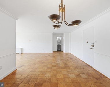 5301 Westbard Circle - Photo Thumbnail 17