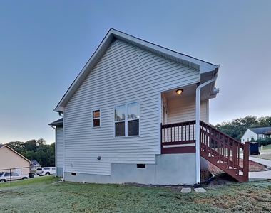 139 Parkers Pointe Drive - Photo Thumbnail 16