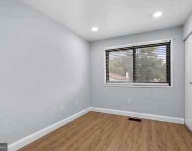 18734 Ginger Court - Photo Thumbnail 19