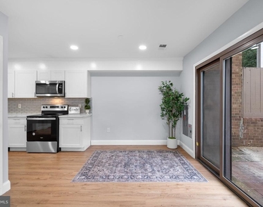 18734 Ginger Court - Photo Thumbnail 6