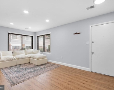 18734 Ginger Court - Photo Thumbnail 3