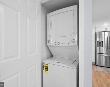 18734 Ginger Court - Photo Thumbnail 14