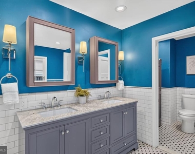 822 Loxford Terrace - Photo Thumbnail 13