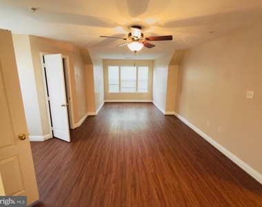 205 Garden View Way - Photo Thumbnail 23