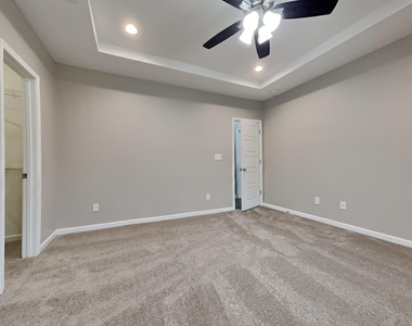 133 Jade Street - Photo Thumbnail 5