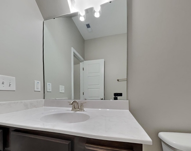 133 Jade Street - Photo Thumbnail 12