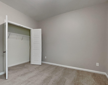133 Jade Street - Photo Thumbnail 8