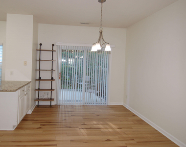 4421 Vienna Crest Drive - Photo Thumbnail 6