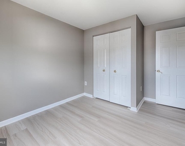 1848 Bramble Brook Lane - Photo Thumbnail 18