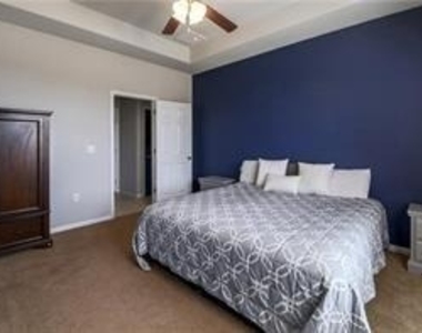 144 Pine Island Ln - Photo Thumbnail 14