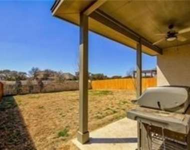 144 Pine Island Ln - Photo Thumbnail 24