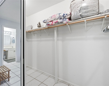 2425 Ashdale Dr - Photo Thumbnail 12