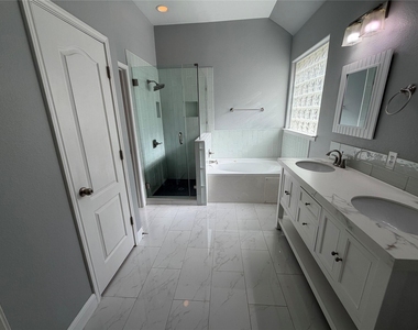 207 Arrowhead Trl - Photo Thumbnail 17