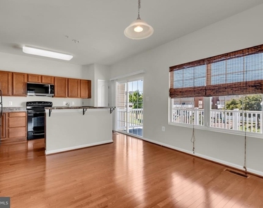4934 Olympia Place - Photo Thumbnail 7