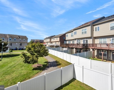 4934 Olympia Place - Photo Thumbnail 30