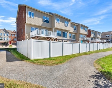 4934 Olympia Place - Photo Thumbnail 32