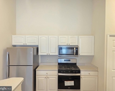 9731 Reese Farm Road - Photo Thumbnail 6