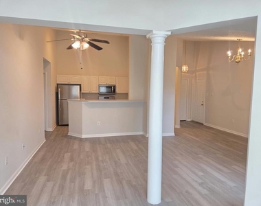 9731 Reese Farm Road - Photo Thumbnail 5