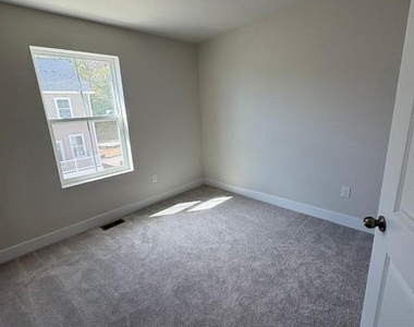 504 Downswing Road - Photo Thumbnail 9