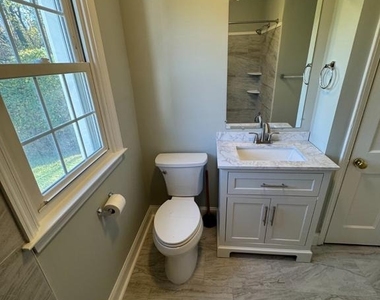 8711 Emge Road - Photo Thumbnail 9