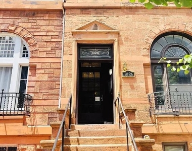 1026 N Calvert Street - Photo Thumbnail 9