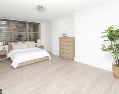 1026 N Calvert Street - Photo Thumbnail 6
