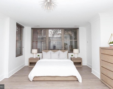 1026 N Calvert Street - Photo Thumbnail 7