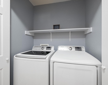 2322 Kuykendall Dr - Photo Thumbnail 20