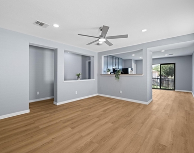 2322 Kuykendall Dr - Photo Thumbnail 4