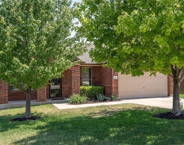 2116 Woodway Dr - Photo Thumbnail 1