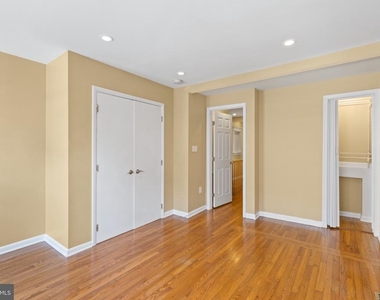 2204 Cambridge Street - Photo Thumbnail 11