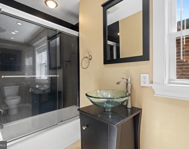 2204 Cambridge Street - Photo Thumbnail 13