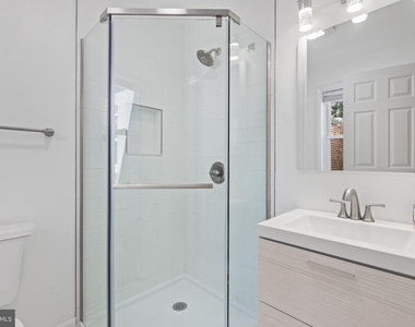 2204 Cambridge Street - Photo Thumbnail 12