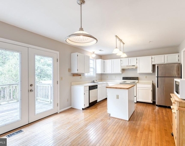 149 Langdon Farm Circle - Photo Thumbnail 10