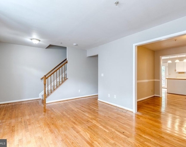 149 Langdon Farm Circle - Photo Thumbnail 4