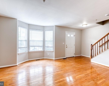 149 Langdon Farm Circle - Photo Thumbnail 3