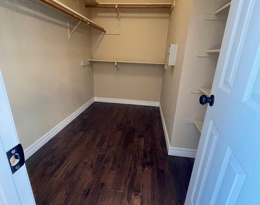 12829 Council Bluff Dr - Photo Thumbnail 19