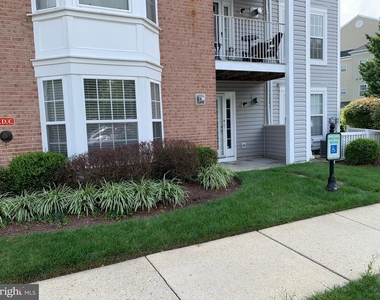 657 Burtons Cove Way - Photo Thumbnail 1