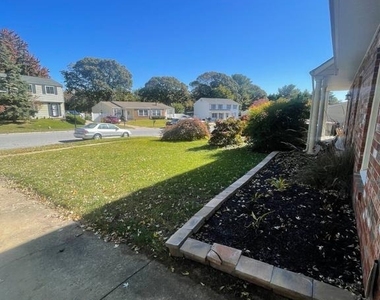 7964 Covington Avenue - Photo Thumbnail 2