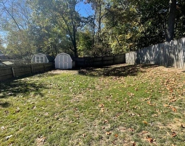 7964 Covington Avenue - Photo Thumbnail 12