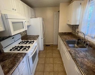 7964 Covington Avenue - Photo Thumbnail 8