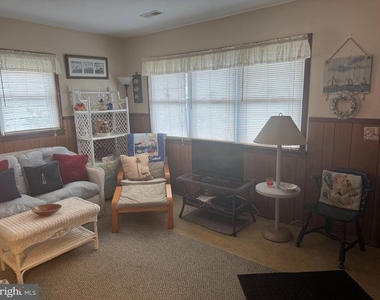3 W Atlantic Street - Photo Thumbnail 4