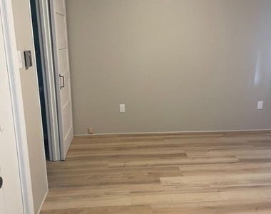 11 Bennett Street - Photo Thumbnail 10