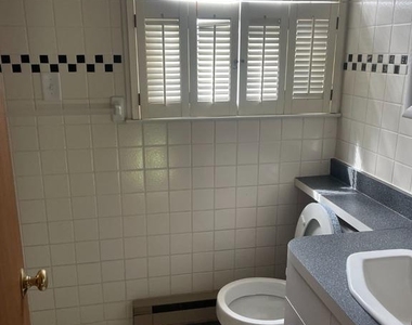 11 Bennett Street - Photo Thumbnail 12