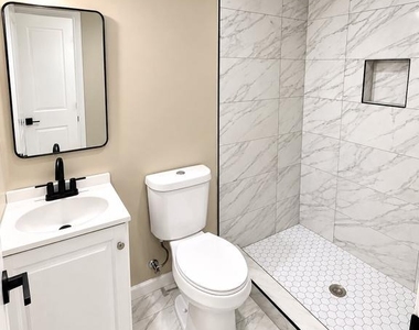1214 Quincy Street Nw - Photo Thumbnail 6