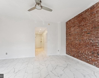 1718 Corcoran Street Nw - Photo Thumbnail 8