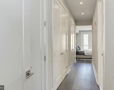 1817 Vernon Street Nw - Photo Thumbnail 13